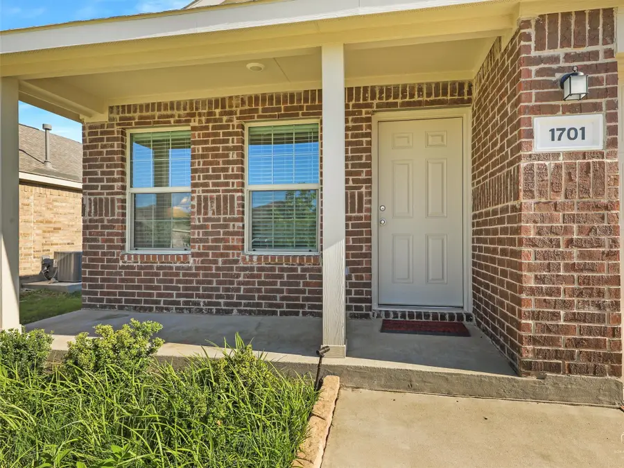 1701 River Crossing Drive, Anna, TX 75409 - Image #2