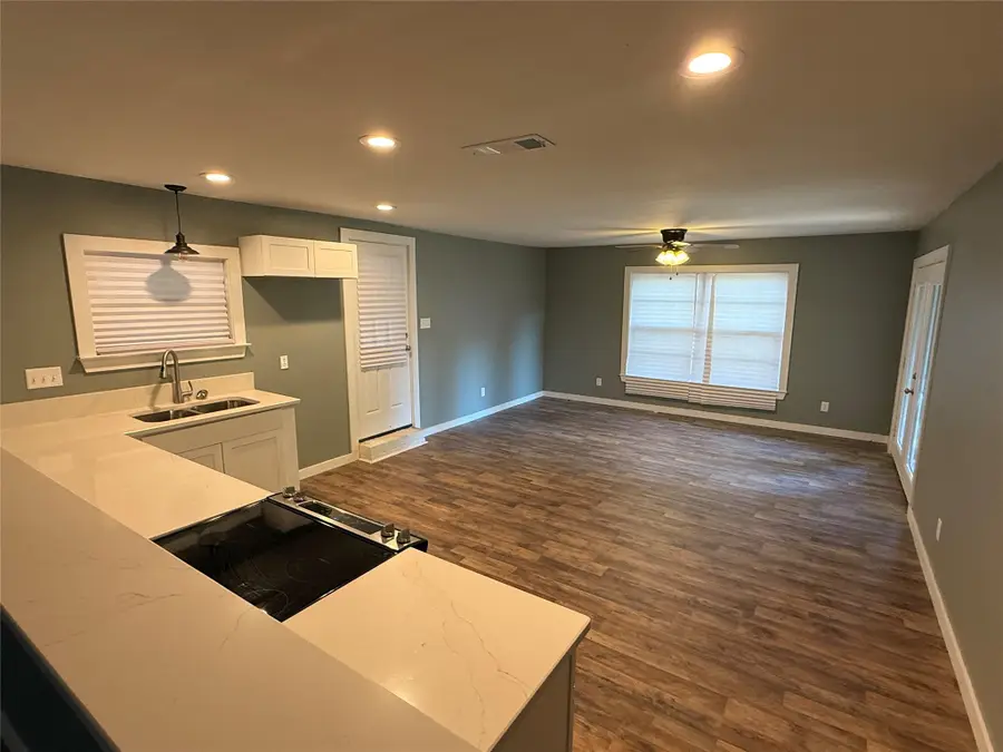 606 Colonial Drive, Athens, TX 75751 - Image #3