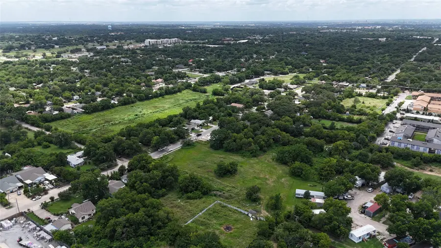 707 Benton Avenue, Fort Worth, TX 76112 - Image #3