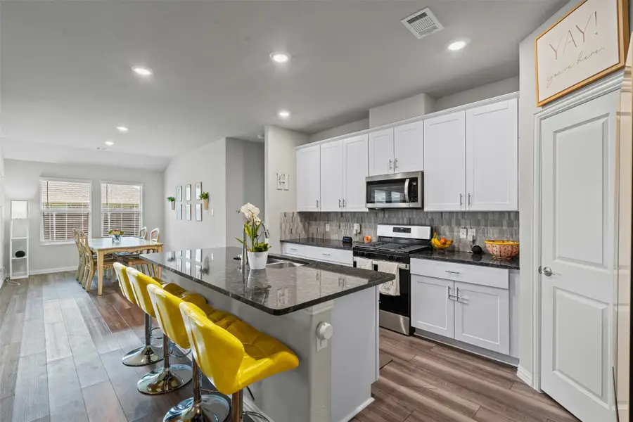 10637 Brookshire Road, Fort Worth, TX 76126 - Image #2