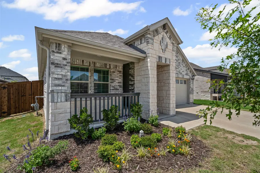 10637 Brookshire Road, Fort Worth, TX 76126 - Image #3