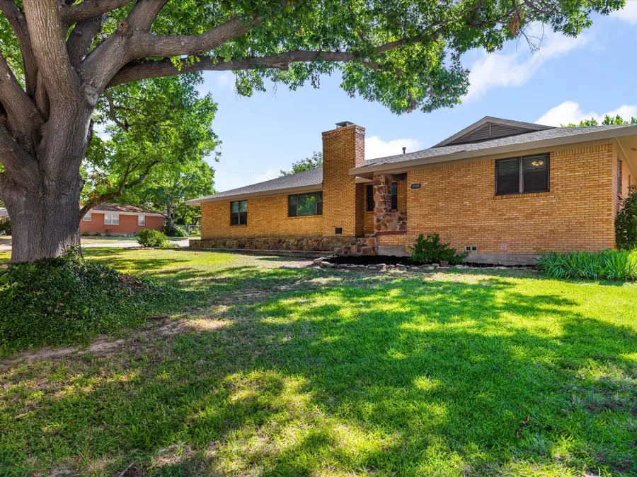 4108 Grand Lake Drive, Lake Worth, TX 76135 - Image #3