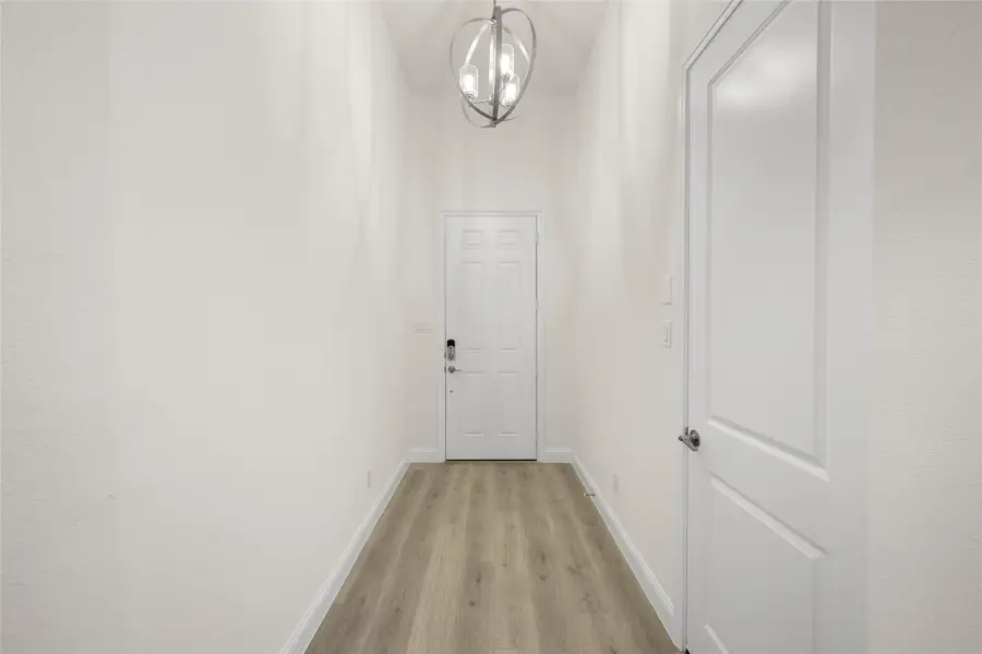 424 Lamb Lane, Waxahachie, TX 75167 - Image #3