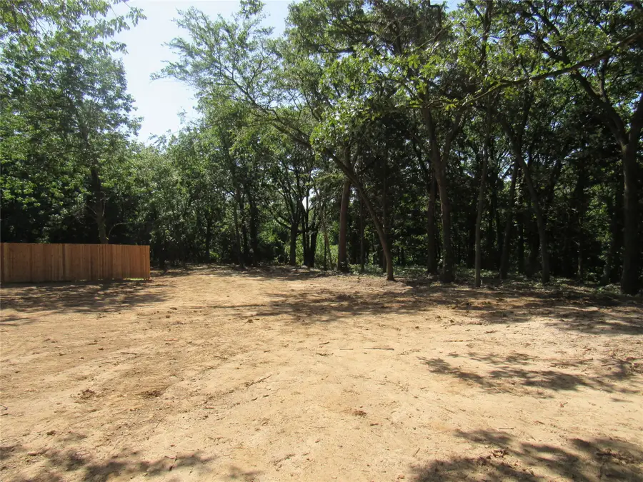 150 Applecross Lane, Pottsboro, TX 75076 - Image #2