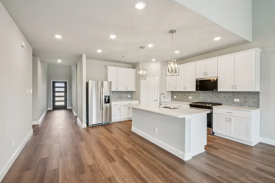 6624 Coyote Valley Trail, Fort Worth, TX 76036 - Image #2