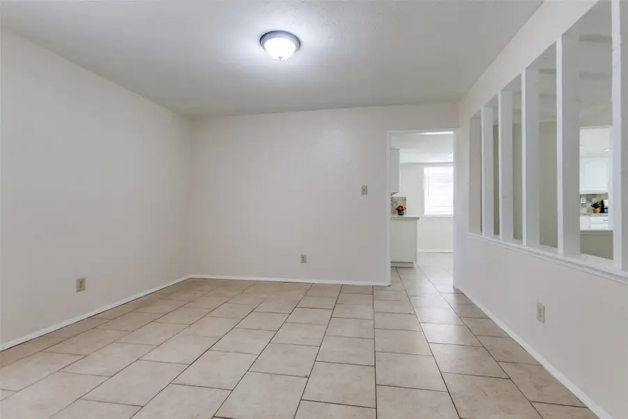 3266 Tres Logos Lane, Dallas, TX 75228 - Image #3