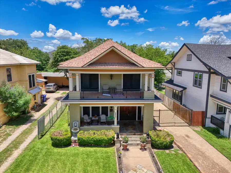 2215 Morrow Avenue, Waco, TX 76707 - Image #2