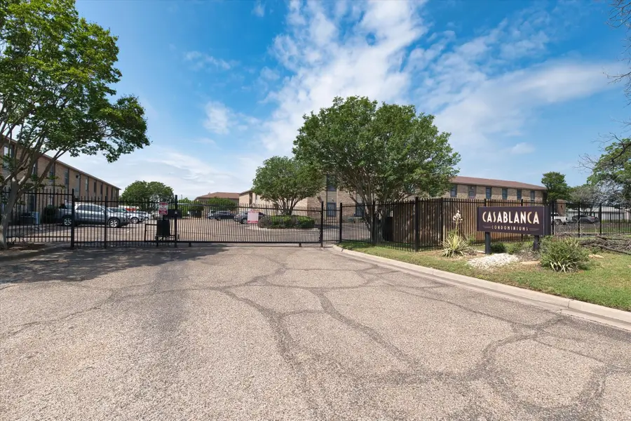 1421 S 12th Street #211, Waco, TX 76706 - Image #2