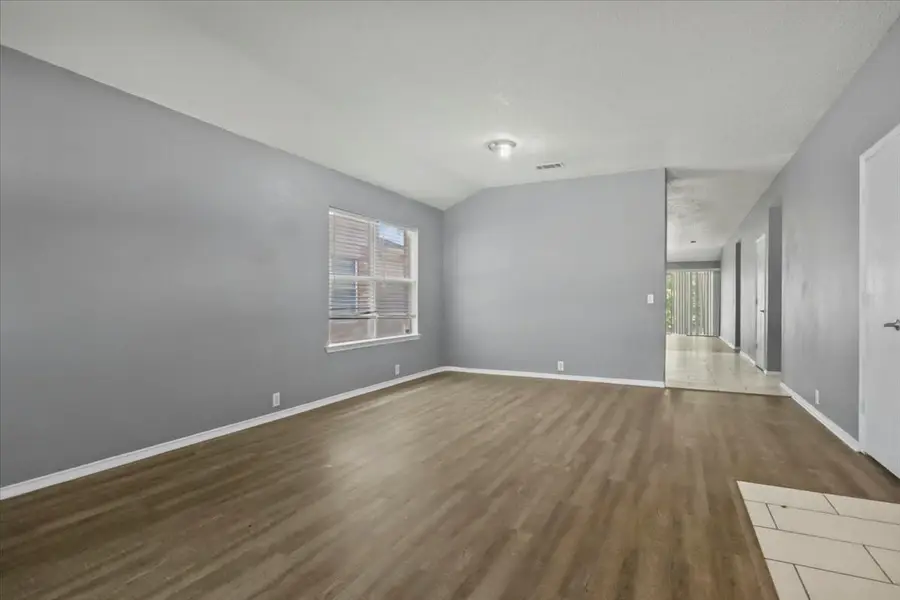 2023 Earnhardt Way, Dallas, TX 75217 - Image #3