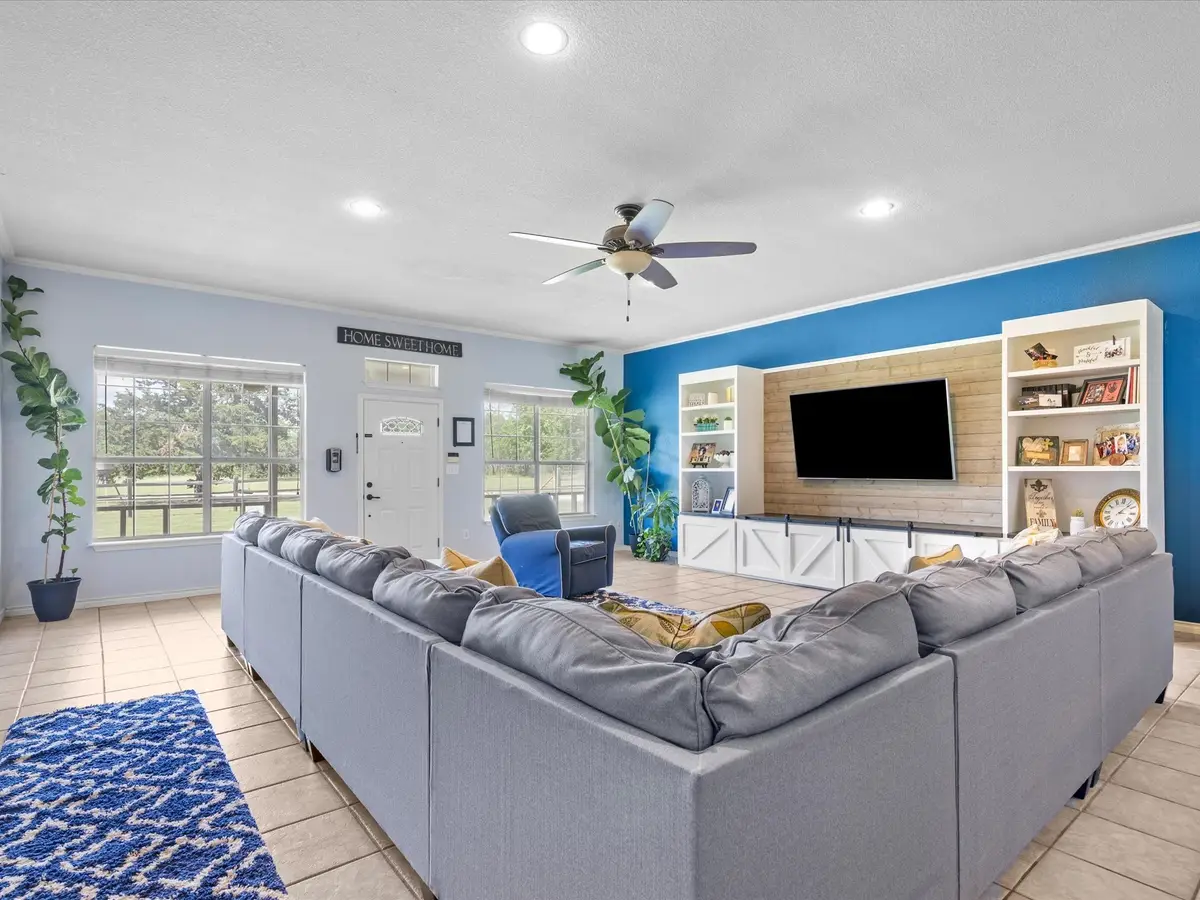 205 Private Road #2194, Decatur, TX 76234 - Image #1