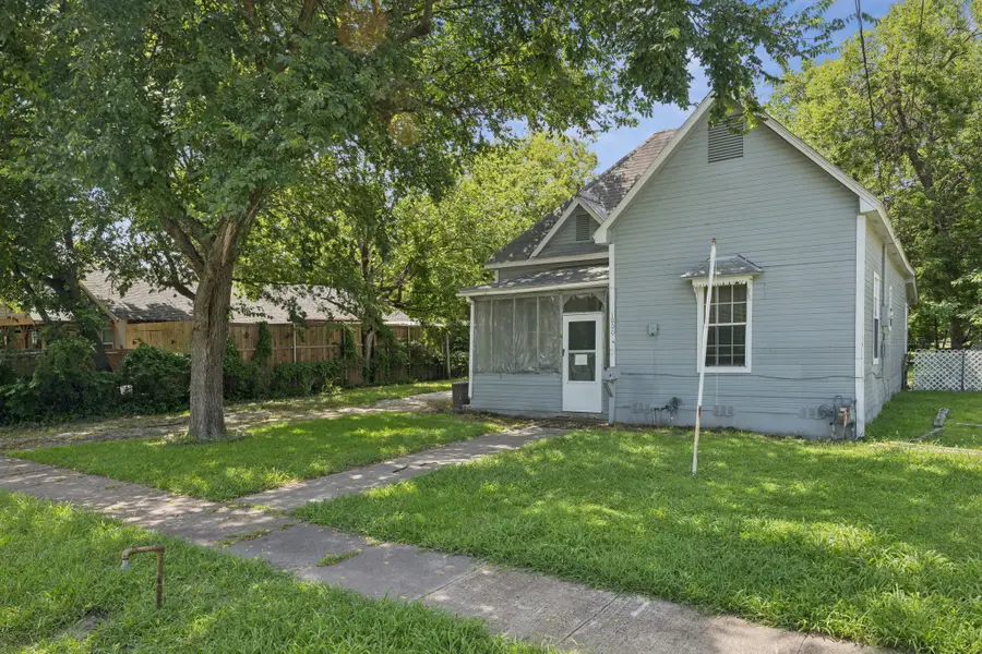 1000 E Brin Street, Terrell, TX 75160 - Image #2