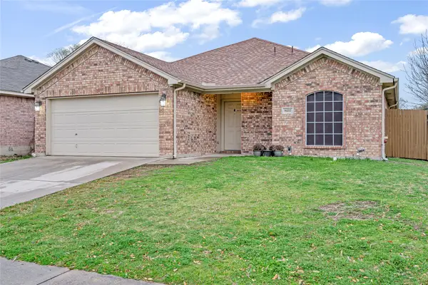 9237 Jason Drive, White Settlement, TX 76108