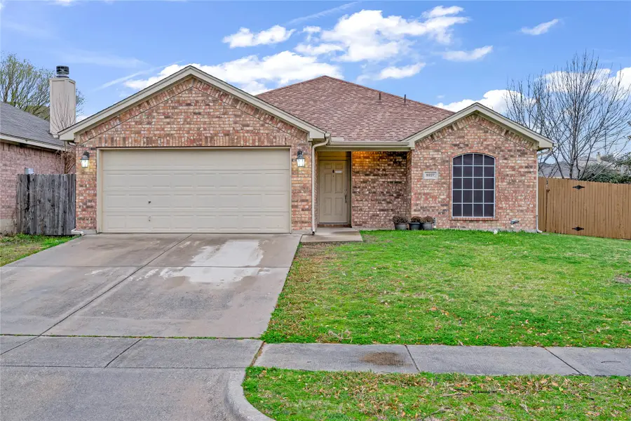 9237 Jason Drive, White Settlement, TX 76108 - Image #2