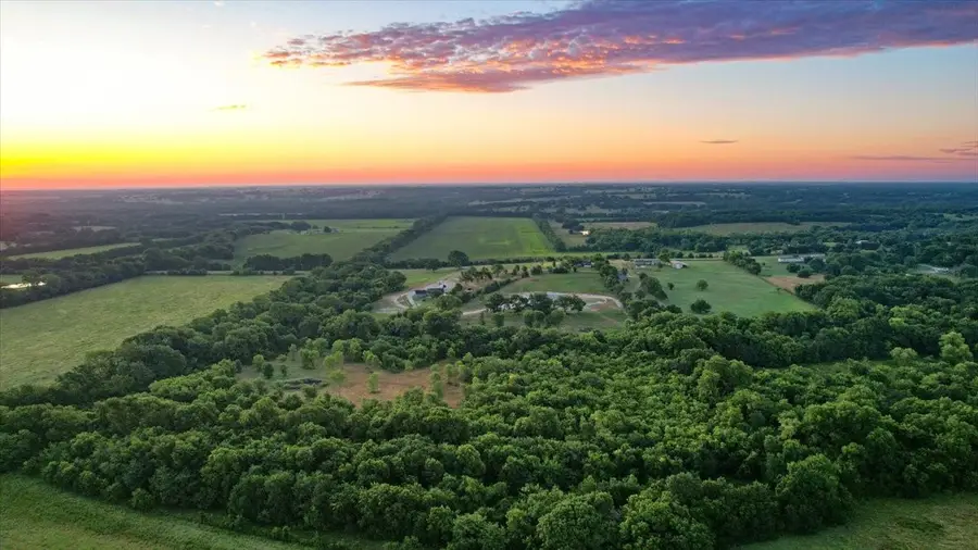 1699 N Fm 2729, Tom Bean, TX 75491 - Image #2