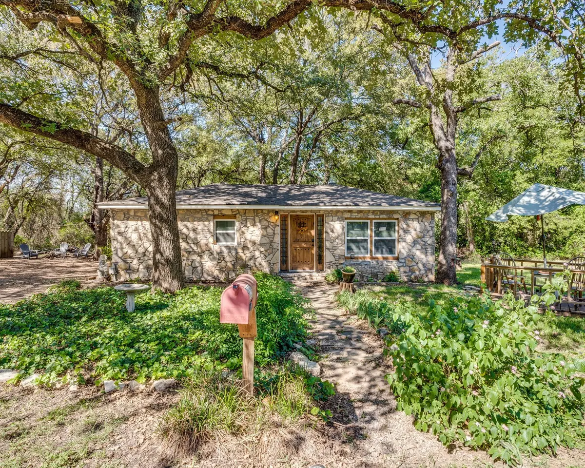 3028 Scorpio Drive, Granbury, TX 76049 - Image #1