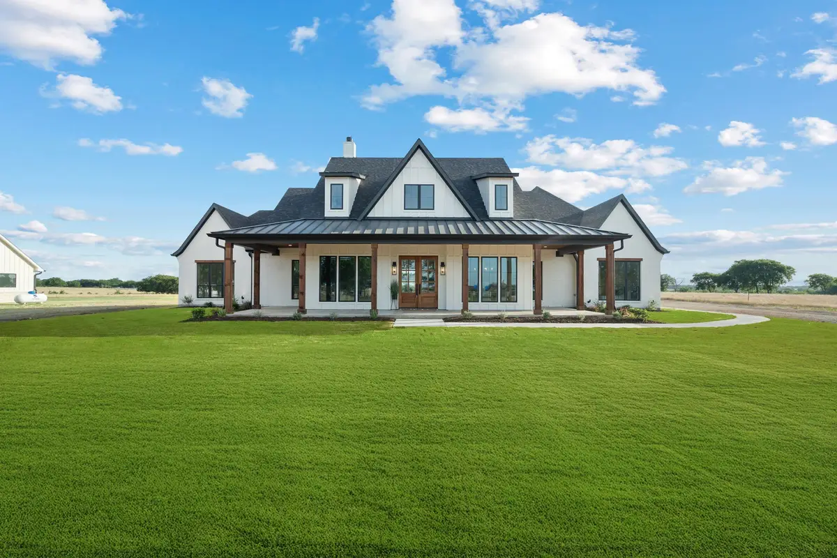 12100 Riek Road, Krum, TX 76249 - Image #1