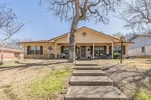 120 Timberlake Drive, Azle, TX 76020