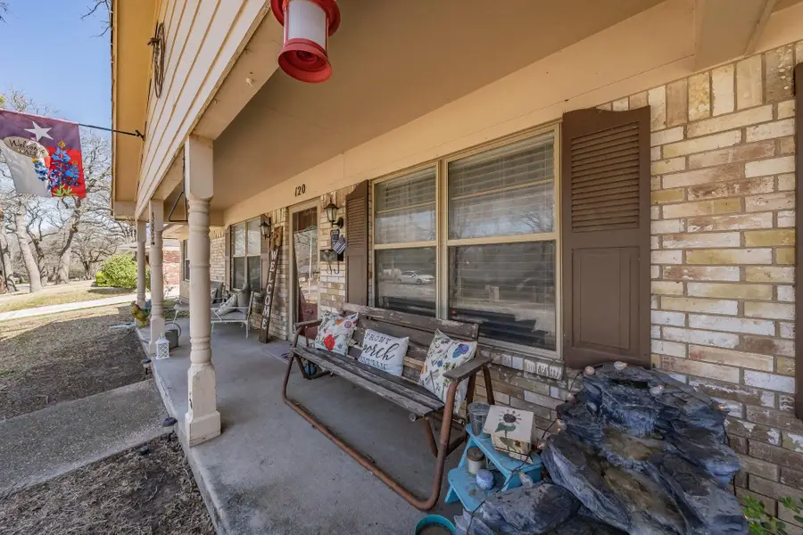 120 Timberlake Drive, Azle, TX 76020 - Image #2