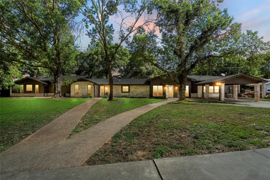 1396 Eagle Canyon Drive, China Spring, TX 76633 - Image #2