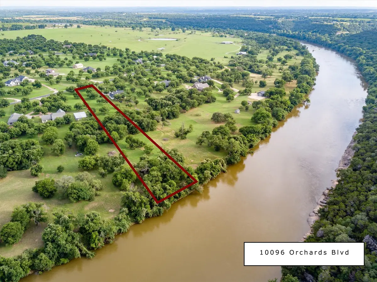 10096 Orchards Boulevard, Cleburne, TX 76033 - Image #1