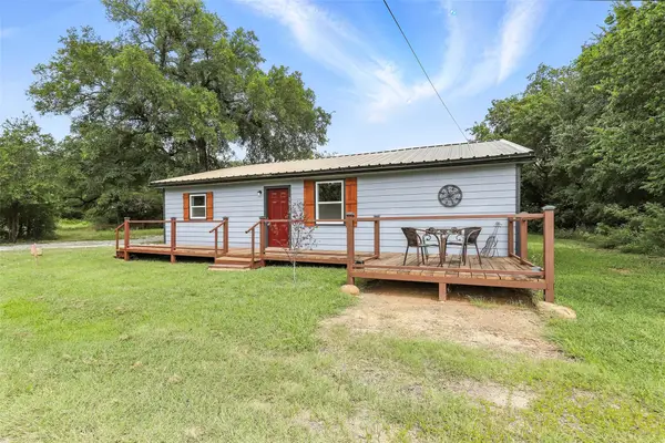 2612 S Oak Trail, Granbury, TX 76048