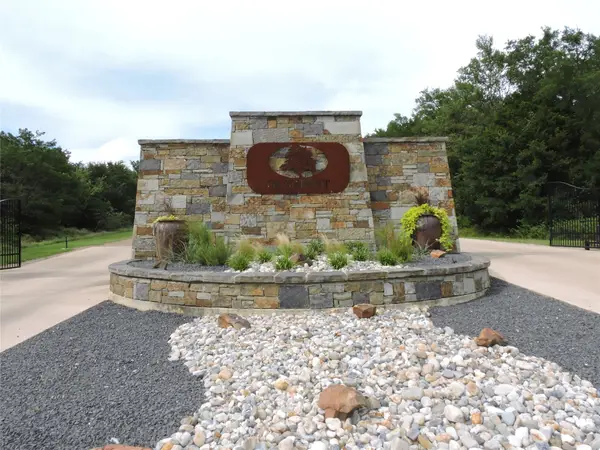 117 Oakbend Trail, Mabank, TX 75143