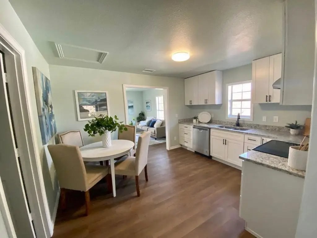 1217 W Nelson Street, Denison, TX 75020 - Image #1