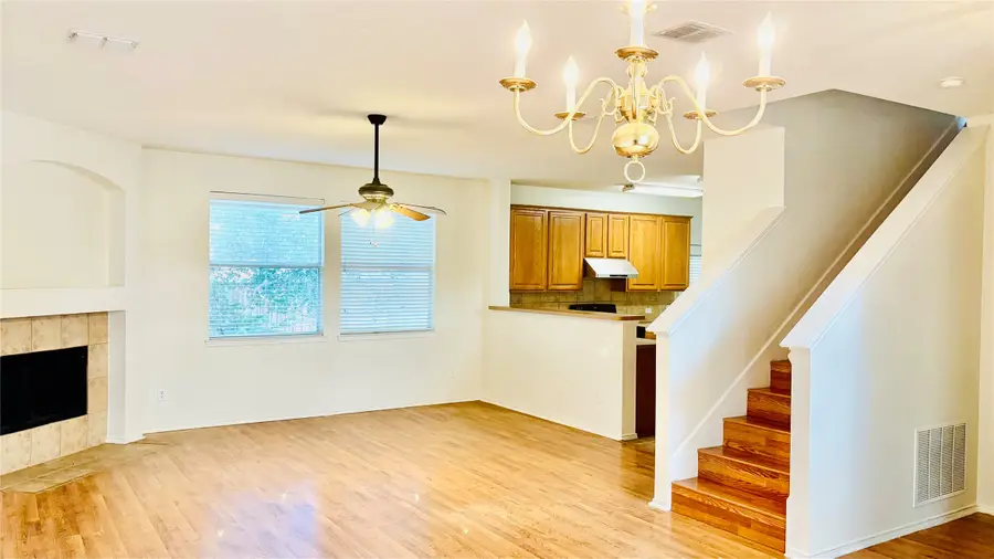 7804 Hidden Path Lane, Denton, TX 76210 - Image #3