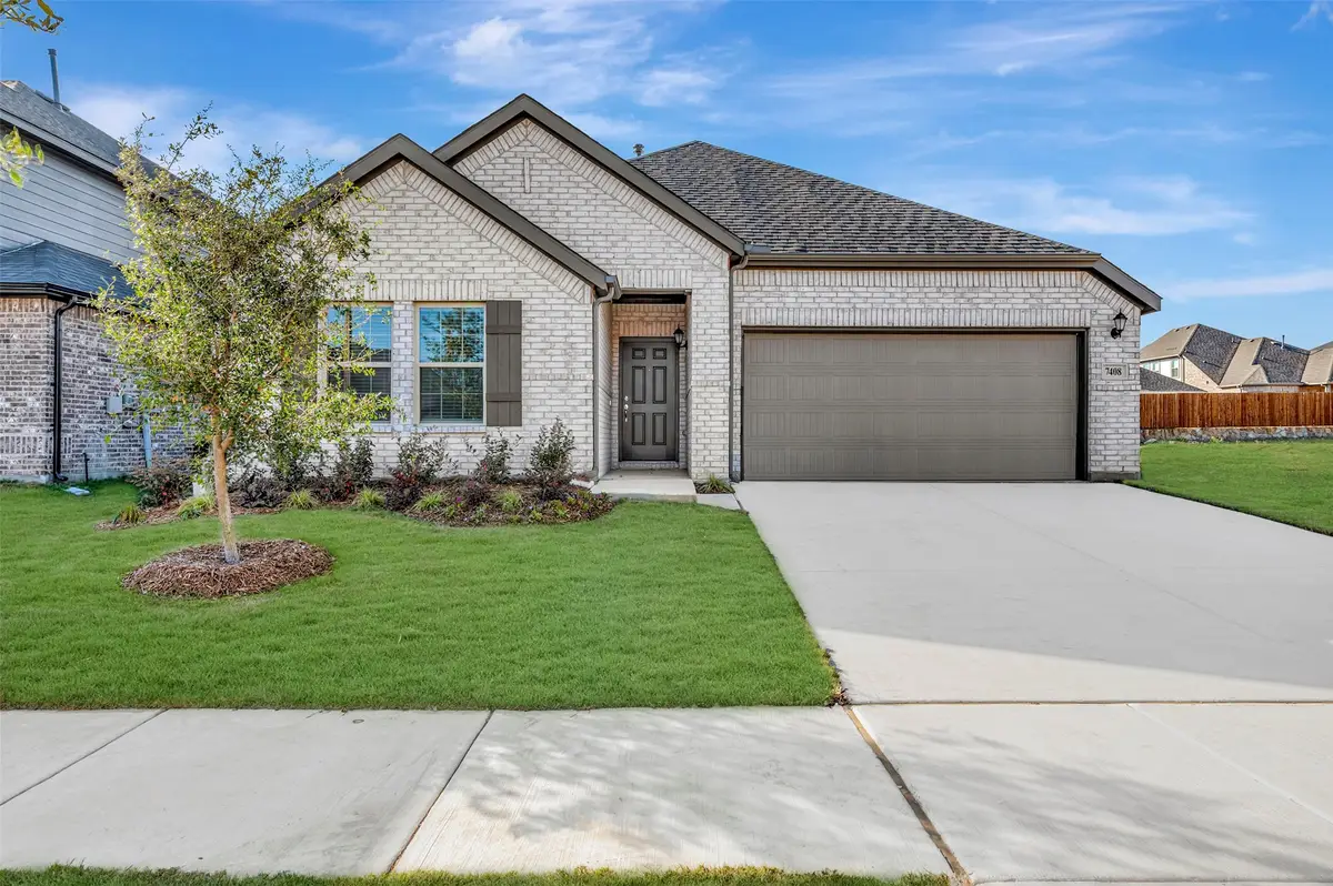 7408 Santolina Drive, Justin Roanoke, TX 76226 - Image #1