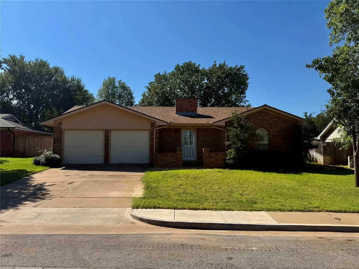 1709 Cliffside Drive, Wichita Falls, TX 76302 - Image #1