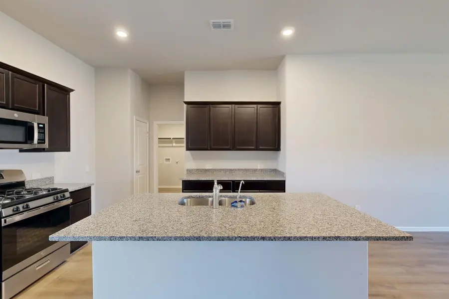 3413 Kingdom Drive, Denton, TX 76208 - Image #3