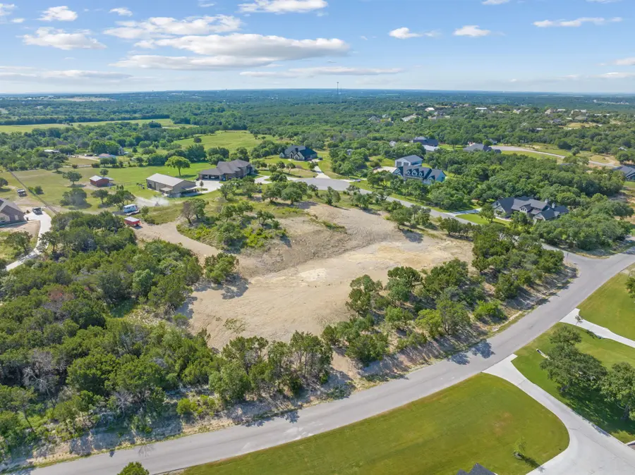 1027 Oak Bend Lane, Weatherford, TX 76088 - Image #3