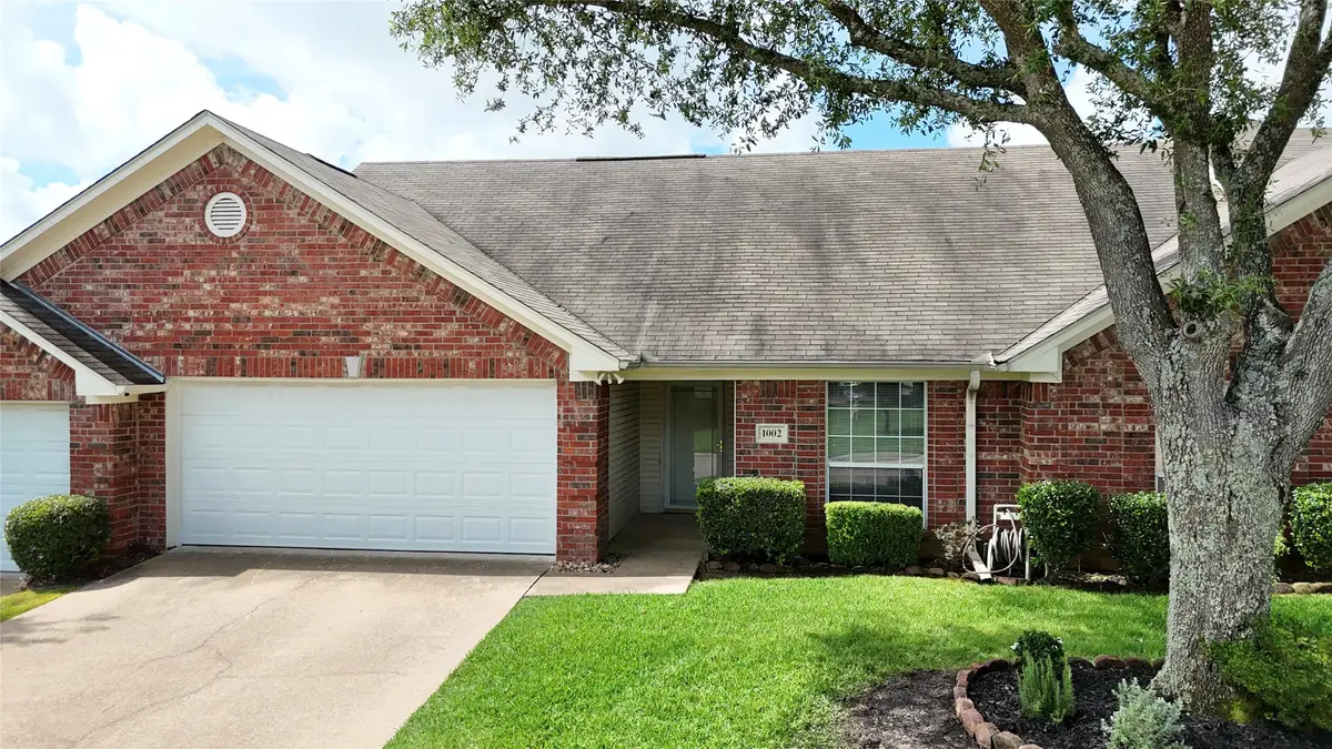 5401 Hollytree Drive #1002, Tyler, TX 75703 - Image #1