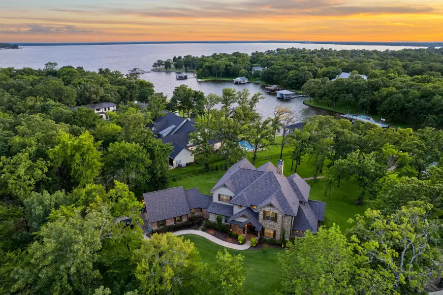 211 Sandpiper Drive, Mabank, TX 75156 - Image #2