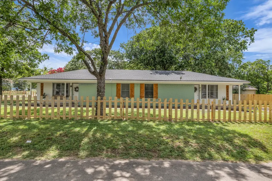2401 Herring Avenue, Waco, TX 76708 - Image #3