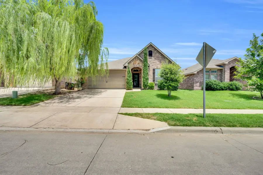 2804 Stonewall Lane, Fort Worth, TX 76123 - Image #3