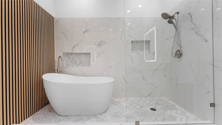 4608 Bretton Bay Lane, Dallas, TX 75287 - Image #2