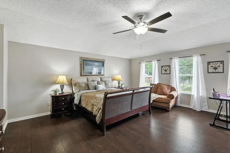 2701 Vistaview Drive, Corinth, TX 76210 - Image #3