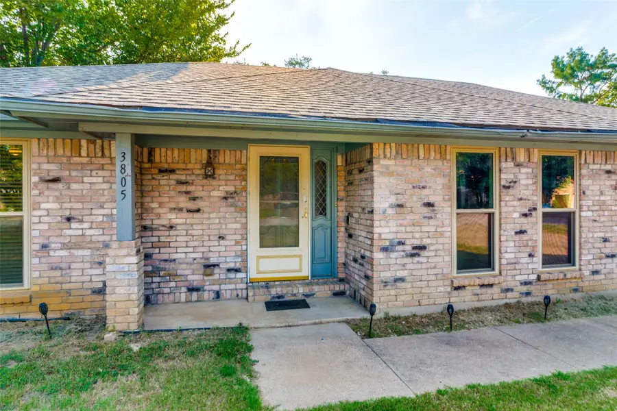 3805 Rustic Forest Trail, Arlington, TX 76016 - Image #2