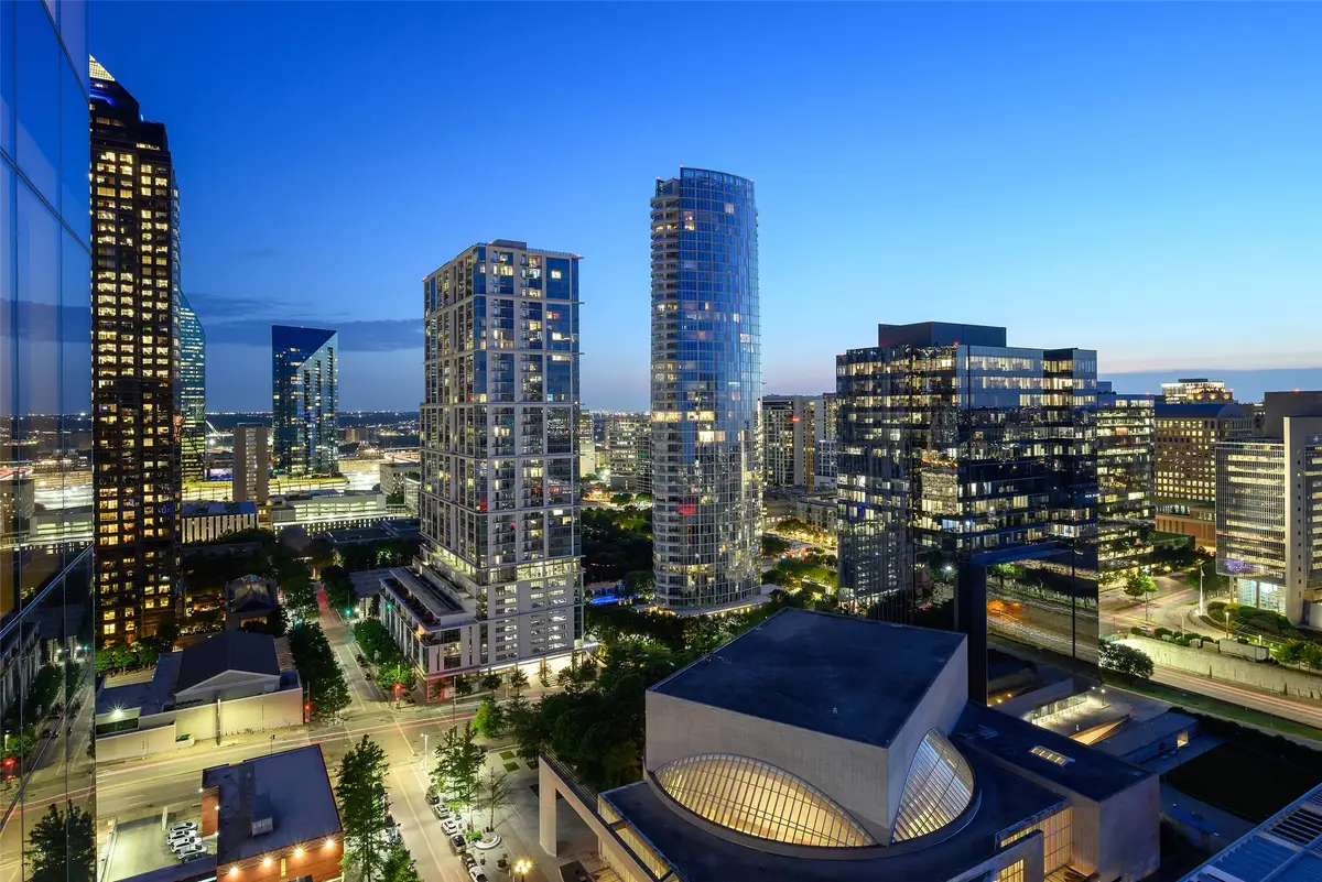 1747 Leonard Street #1901, Dallas, TX 75201 - Image #1