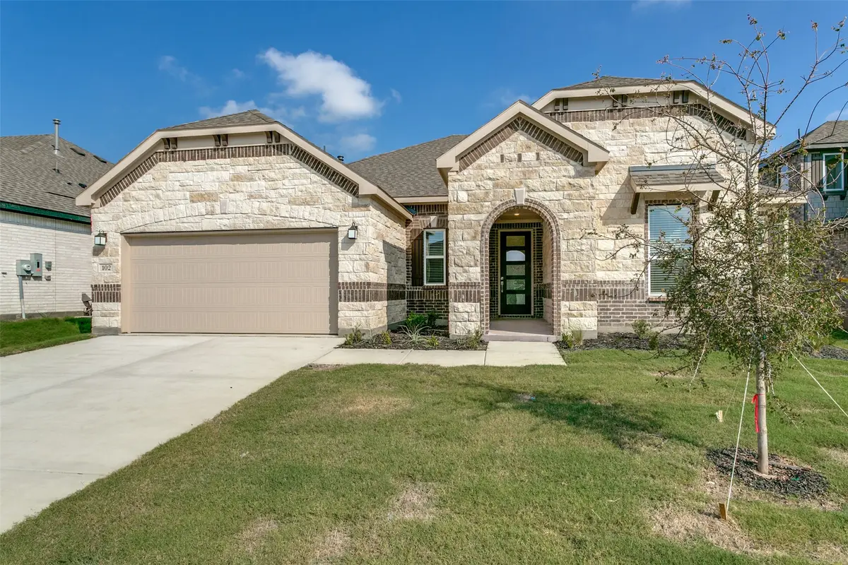 102 Hudson Lane, Justin, TX 76247 - Image #1