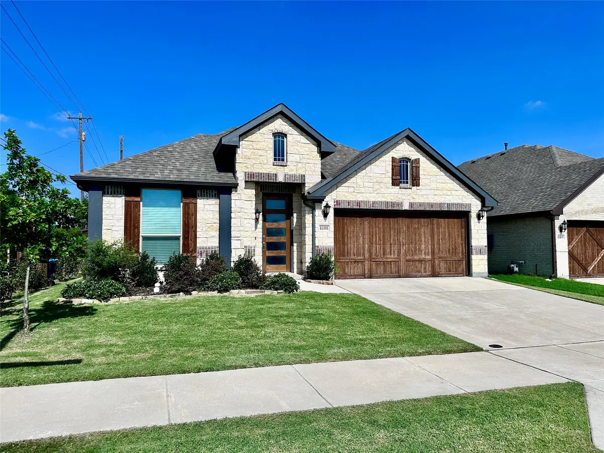 11401 Falcon Trace Drive, Fort Worth, TX 76244 - Image #1