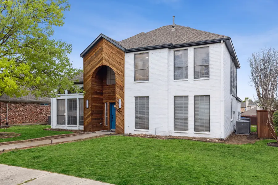 4017 Black Oak Drive, Carrollton, TX 75007 - Image #2