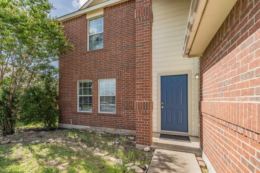 12617 Kingsgate Drive, Rhome, TX 76078 - Image #3