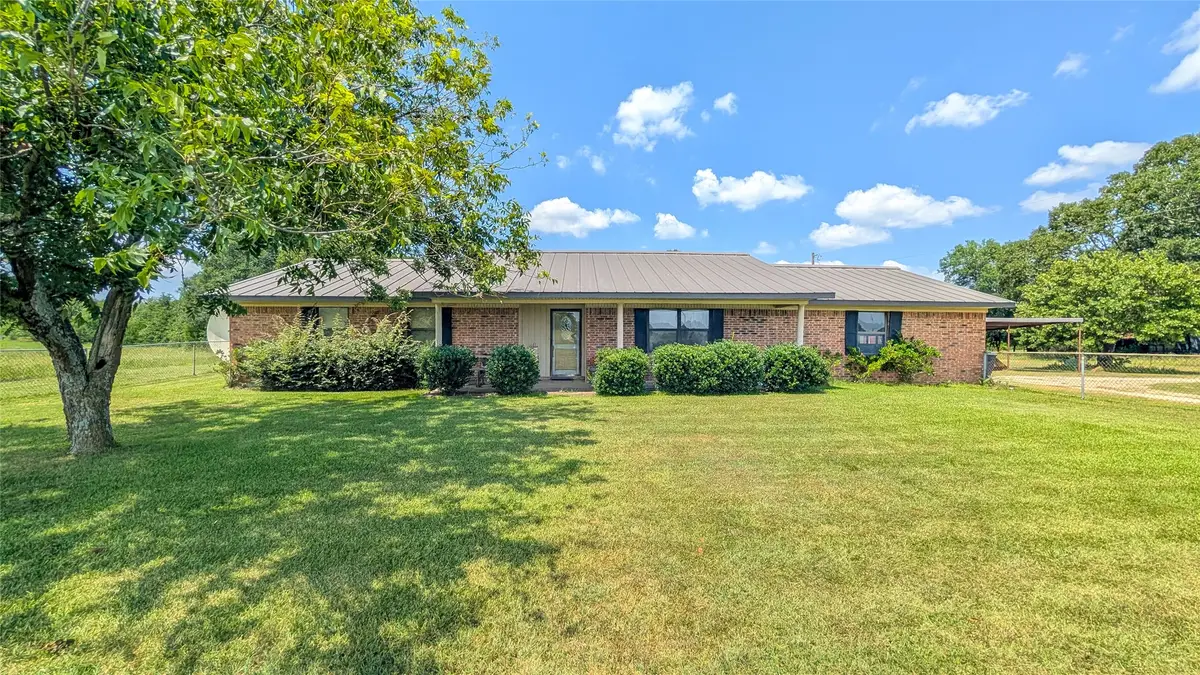 10035 Farm Road 195, Paris, TX 75462 - Image #1