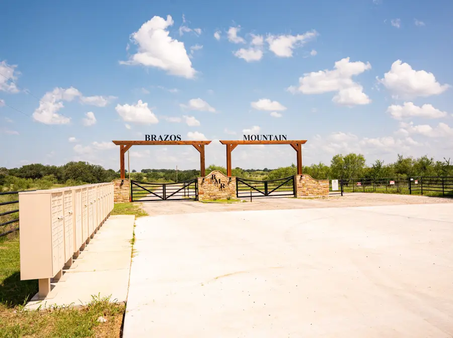 3600 Pleasant Valley Road, Mineral Wells, TX 76067 - Image #2