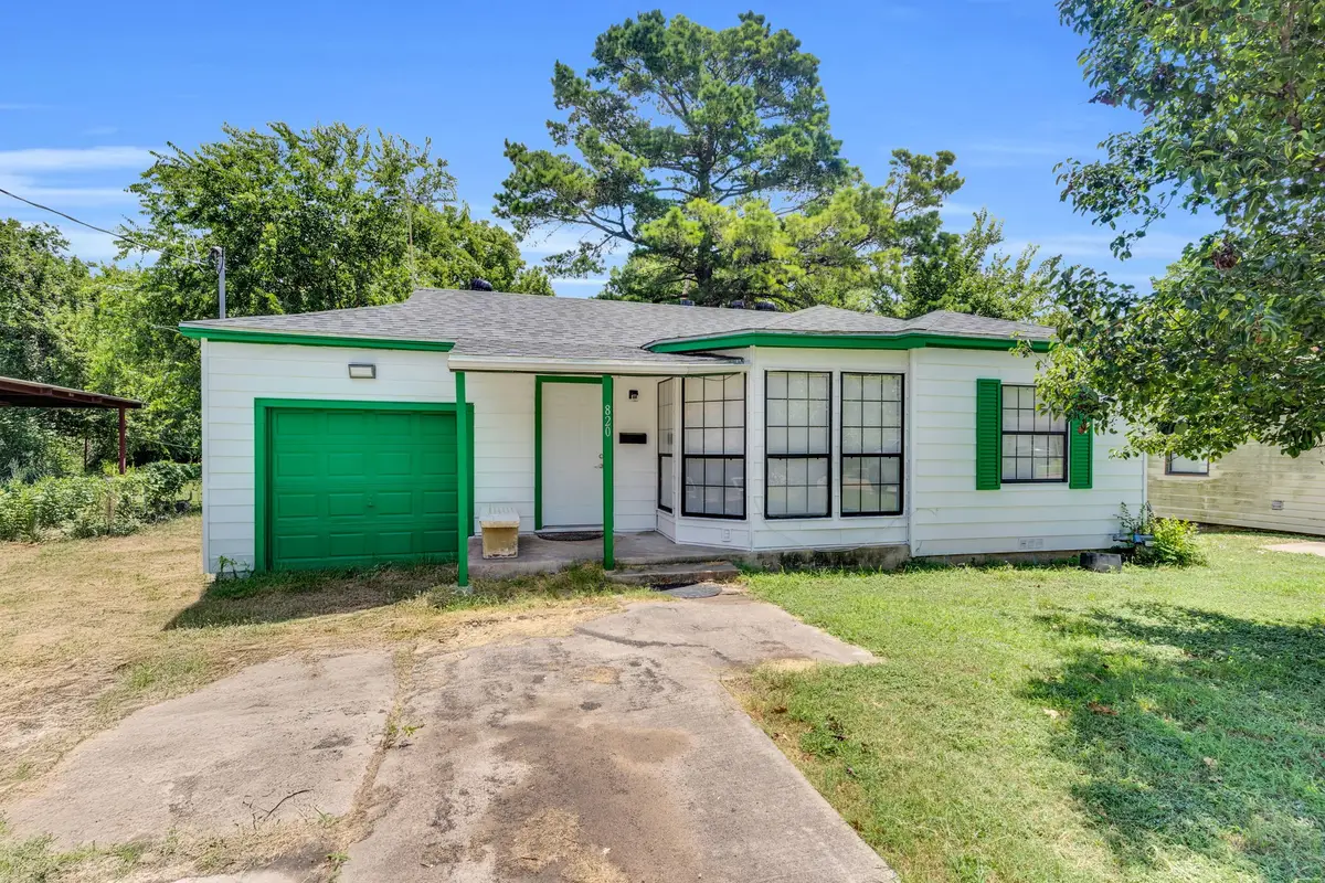 820 NE 31st Street, Grand Prairie, TX 75050 - Image #1