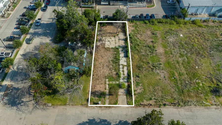 2832 Weisenberger Street, Fort Worth, TX 76107 - Image #3