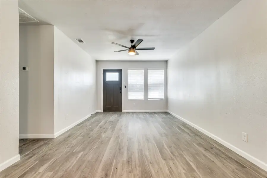 703 E Celeste Drive, Garland, TX 75041 - Image #3