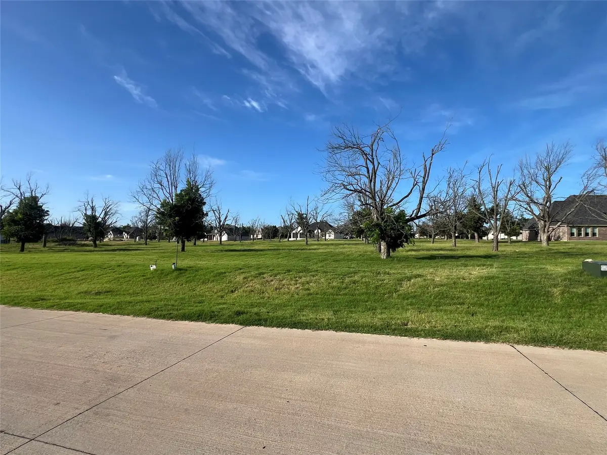 2707 Village Road, Granbury, TX 76049 - Image #1